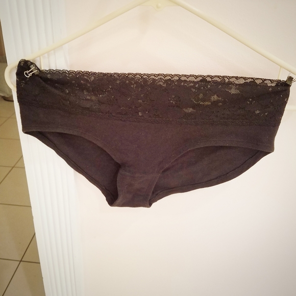 Victoria Secret Racerback Bra - Picture 4 of 5